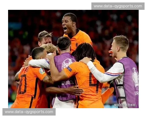 荷兰vs墨西哥：橙衣军团能否再续“黑马”传奇，北美之狼伺机而动？